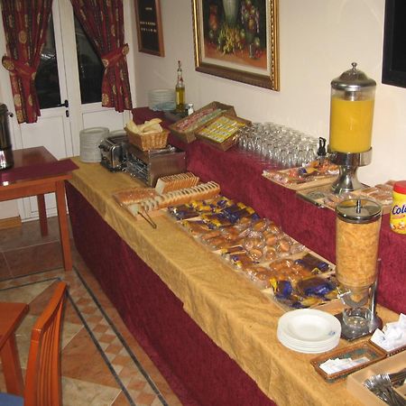 Igollo Hotel Camargo מראה חיצוני תמונה