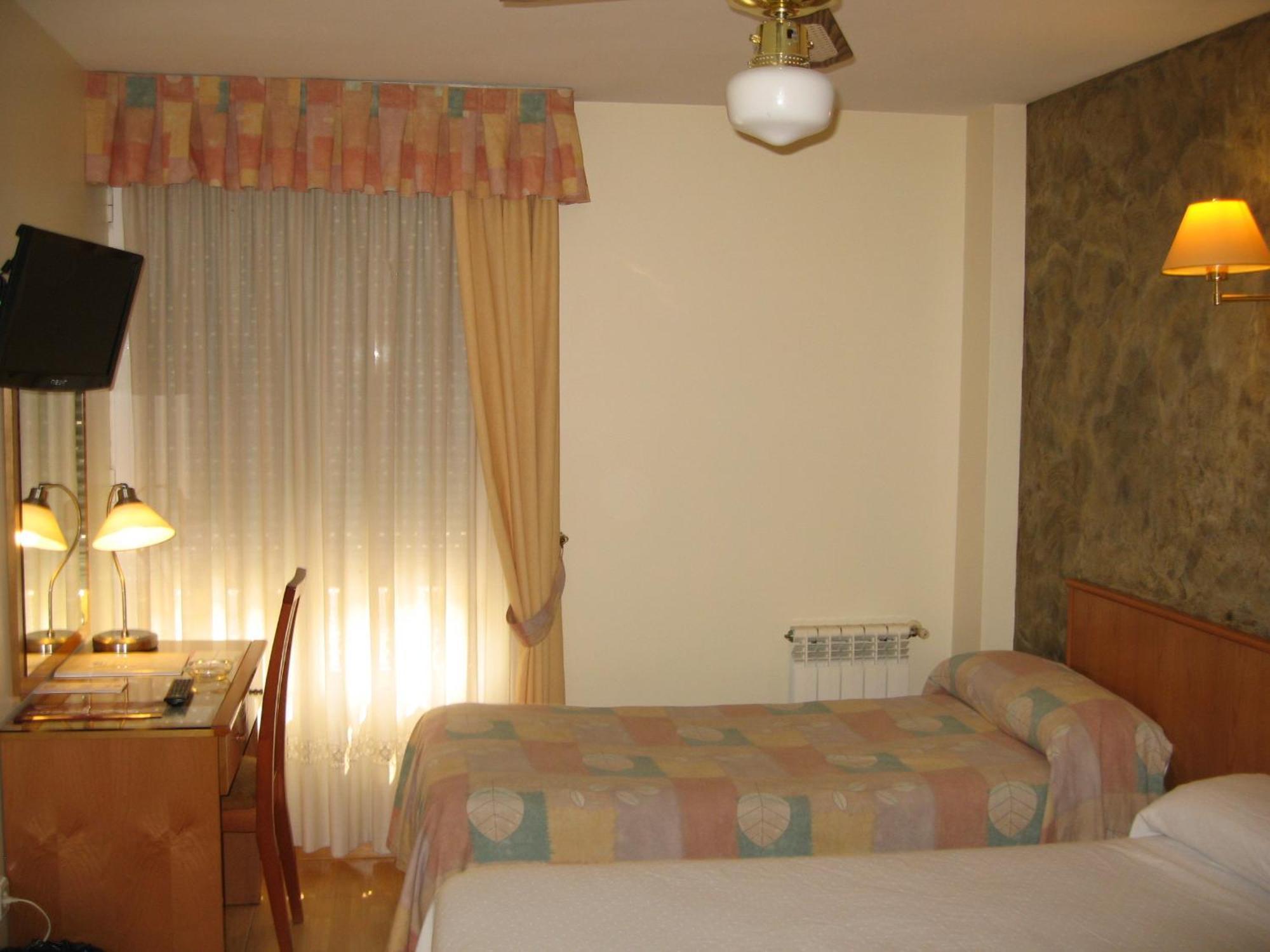 Igollo Hotel Camargo מראה חיצוני תמונה
