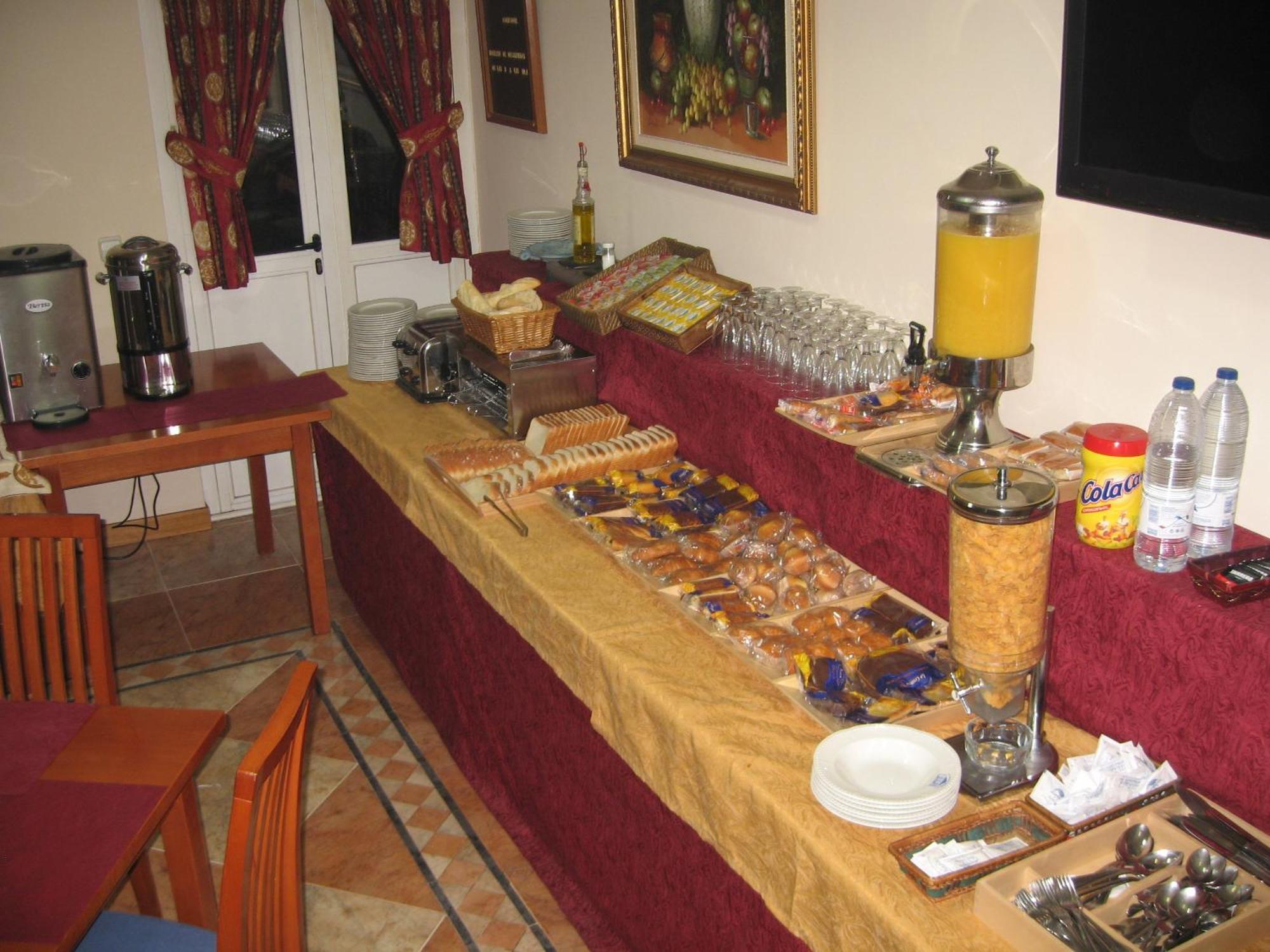 Igollo Hotel Camargo מראה חיצוני תמונה