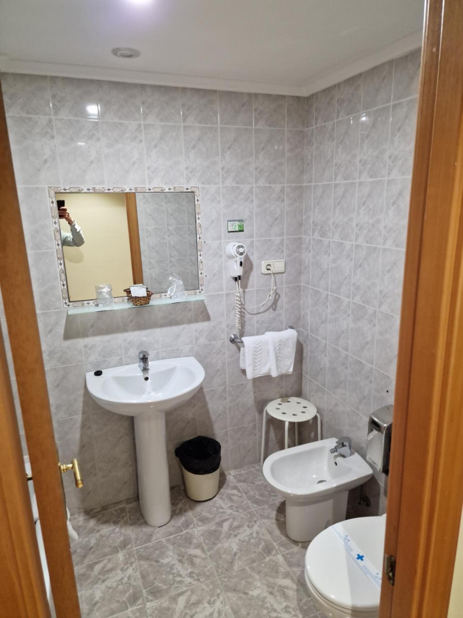 Igollo Hotel Camargo מראה חיצוני תמונה