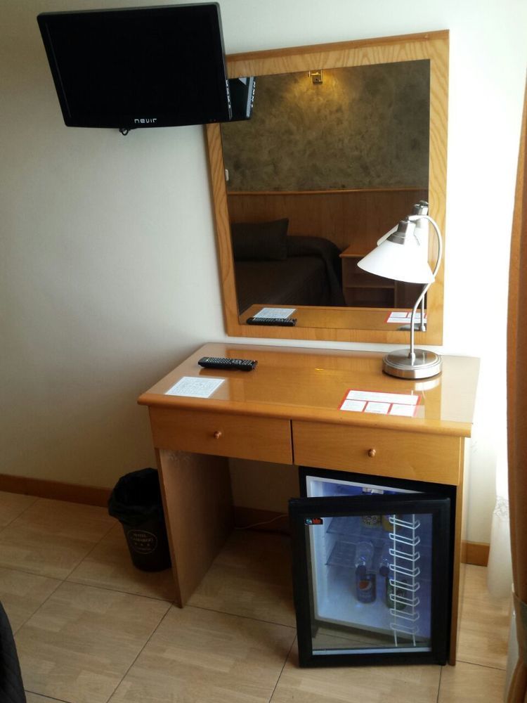 Igollo Hotel Camargo מראה חיצוני תמונה