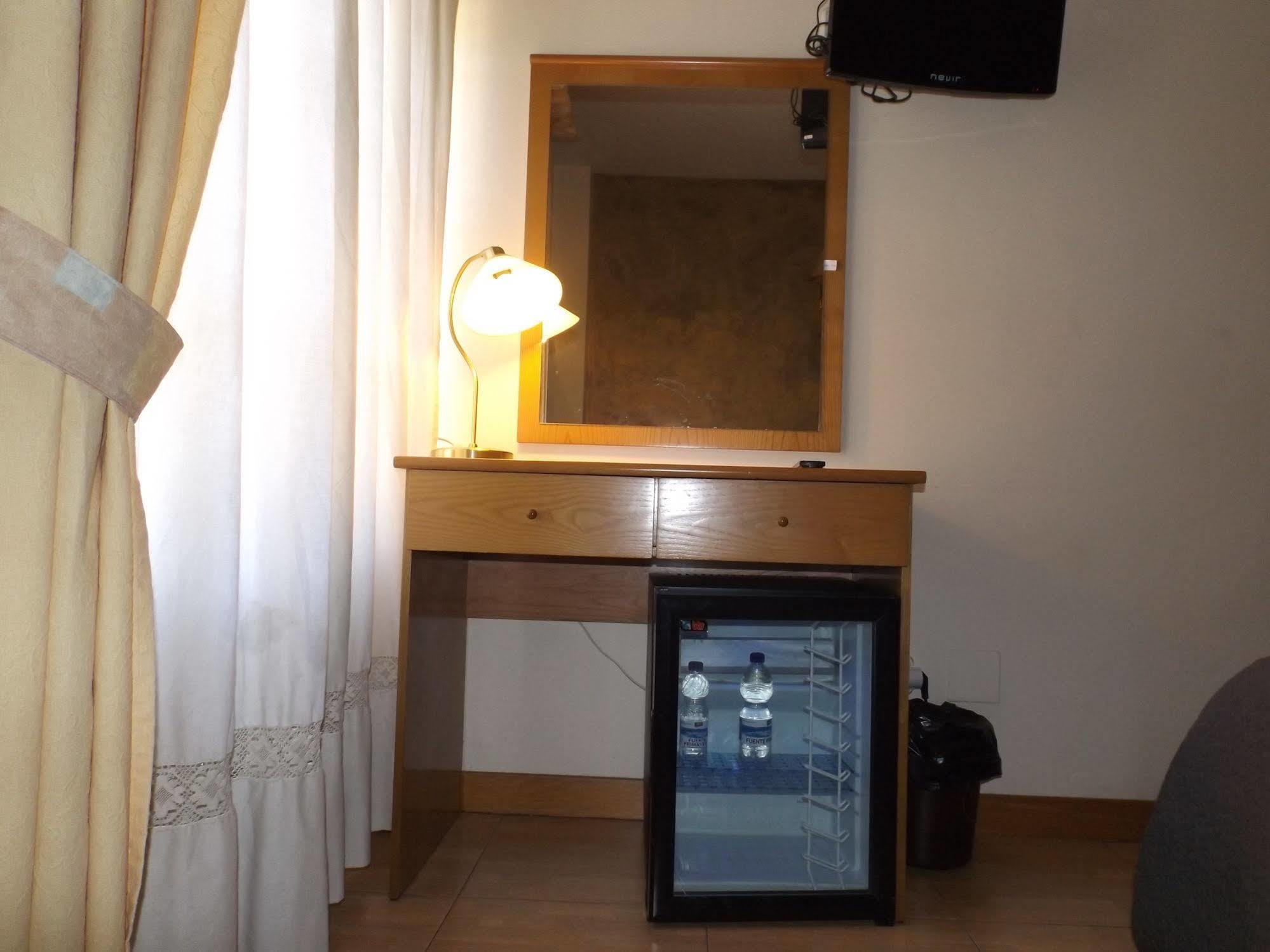Igollo Hotel Camargo מראה חיצוני תמונה