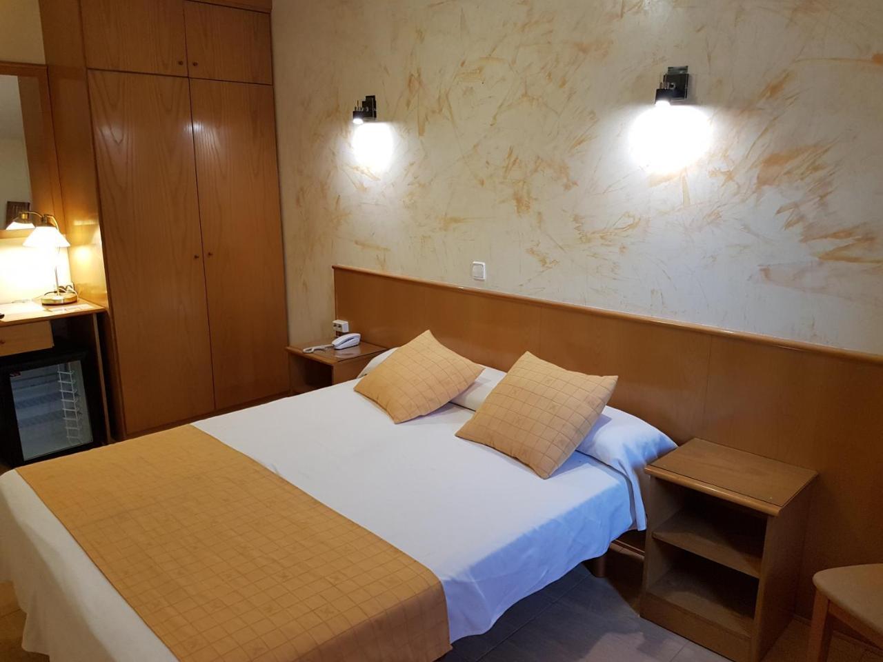 Igollo Hotel Camargo מראה חיצוני תמונה